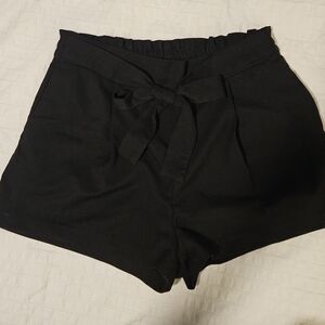 H&M Divided Black High Waisted Trouser Shorts with Tie size 6 Black